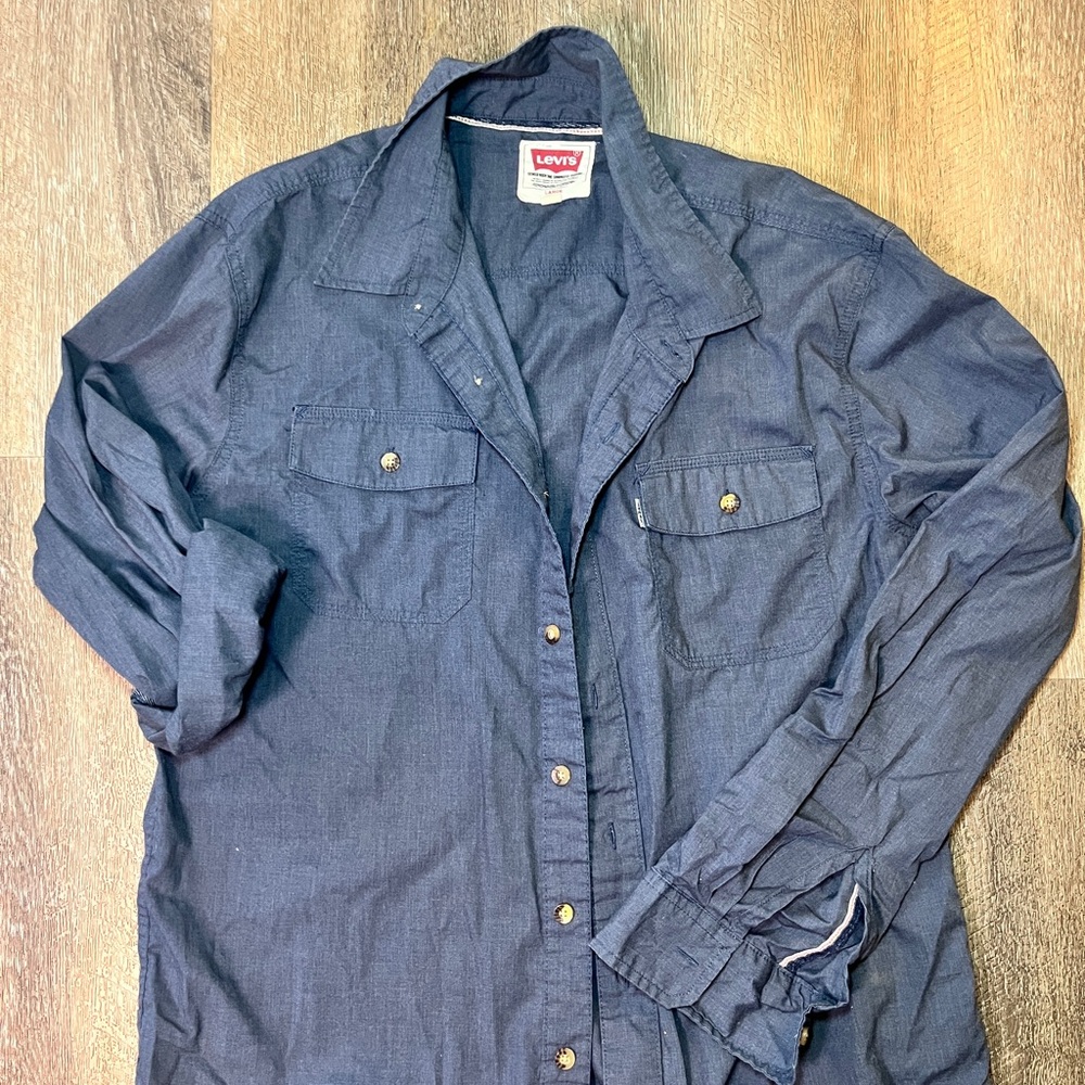 Levi's Men's Navy Blue Long Sleeve Button-Down Shirt - Size Large